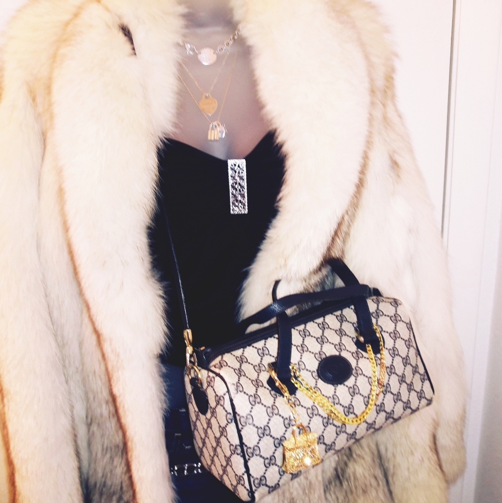 Authentic Gucci GG Boston speedy